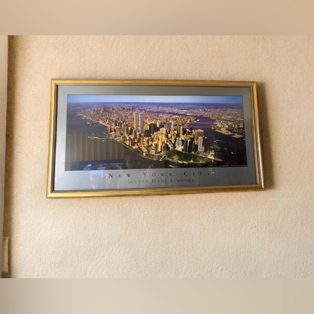 NewYorkCity Skyline Wall Art /Gold Frame 100 × 150 cm (approx. 39.5" x 59")
